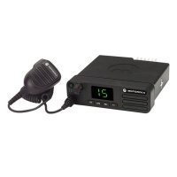 Радиостанция Mototrbo DM 4400 UHF 403-470 МГц 25-40 Вт