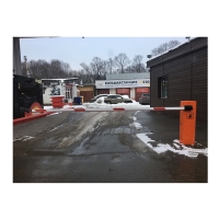 Шлагбаум автоматический Стандарт-Арктик с прямоугольной стрелой 4м