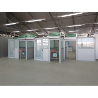 Кабина паспортного контроля с каркасом из алюминиевого профиля